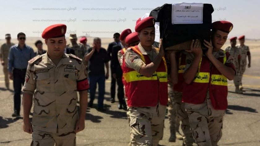 جنازة عسكرية لشهيد قنا فى سيناء