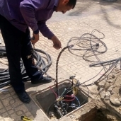 حي الجمرك بالإسكندرية يستكمل أعمال صيانة الكهرباء