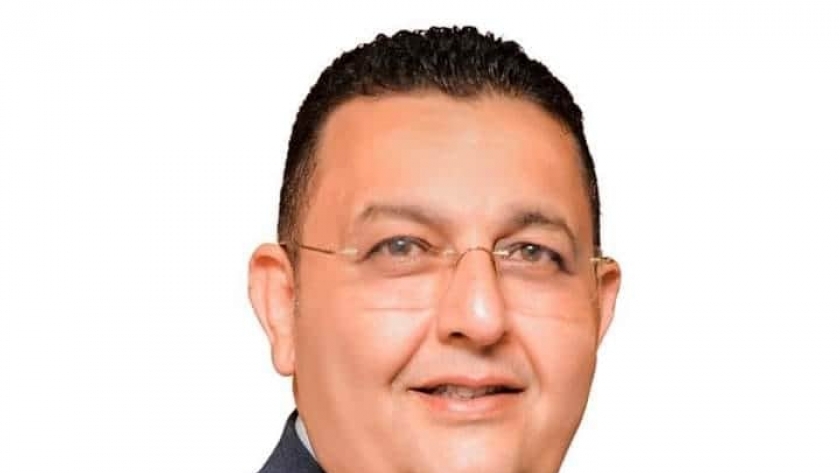 أحمد عزام