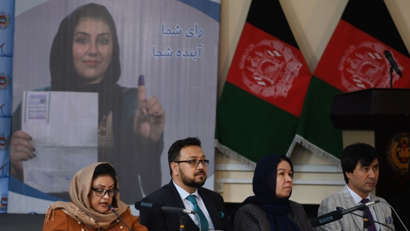 رئيسة لجنة الانتخابات المستقلة في أفغانستان حواء علم نورستاني