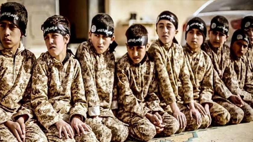 أطفال جندهم تنظيم داعش