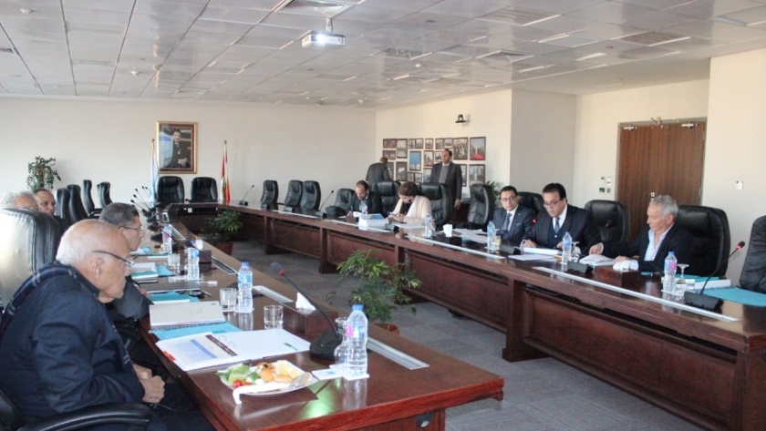 وزير التعليم العالي يترأس اجتماع مجلس أمناء مدينة زويل للعلوم والتكنولوجيا 