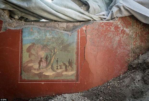 بالصور| العثور على منزل وشرفات رومانية قديمة في مدينة بومبي