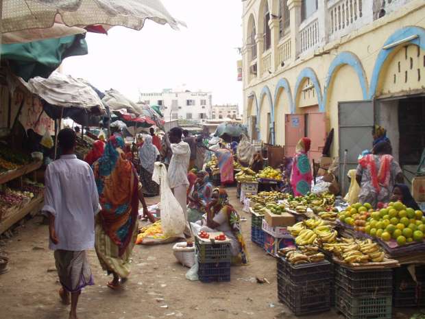 رمضان في أفريقيا| لحوح نجم إفطار جيبوتي.. والعصيدة للسحور - رمضان 2022 - الوطن