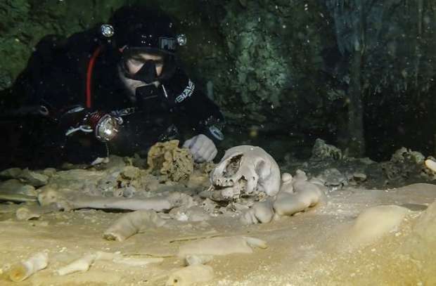 بالصور| اكتشاف أكبر كهف تحت الماء في المكسيك: "عمره 2 مليون سنة"