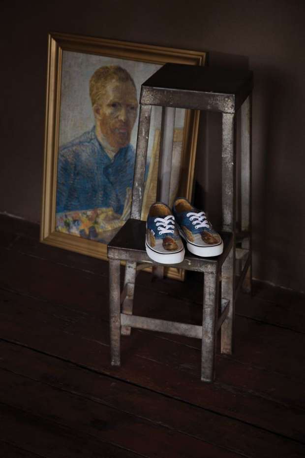 بالصور| أحذية وحقائب وملابس مستوحاه من لوحات "فان جوخ"