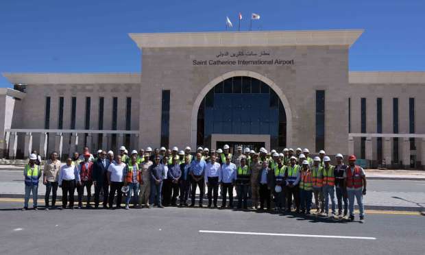 رئيس الوزراء يتفقد أعمال تطوير مطار سانت كاترين الدوليّ  - التقرير