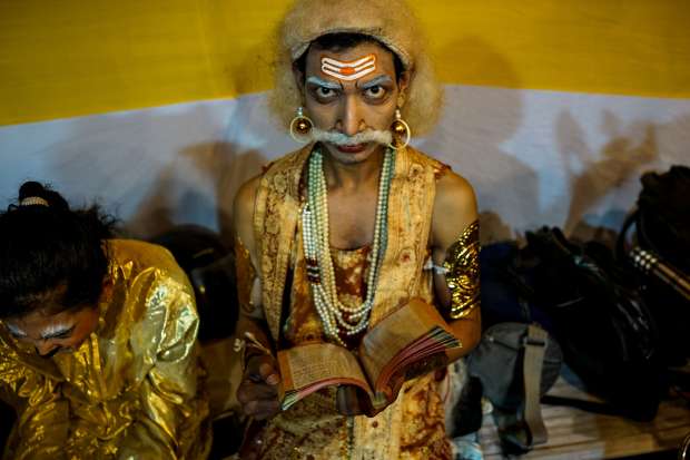 بالصور| مهرجان "التسع ليالي".. احتفالات هندية بآلهة الخير