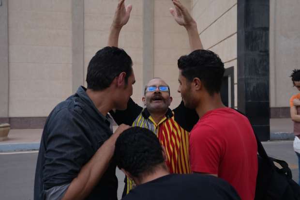 لجنة العفو الرئاسي تنشر أول صور للمفرج عنهم اليوم قبل عيد الفطر - أخبار مصر  - الوطن