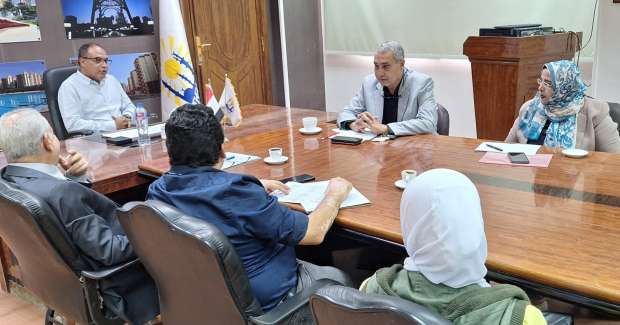 نائب محافظ القاهرة يوجه بالالتزام بالجدول الزمني لتطوير شق الثعبان - التقرير