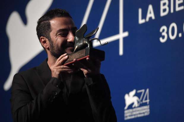 بالصور| القائمة الكاملة لجوائز الدورة الـ74 لمهرجان «فينسيا» السينمائي
