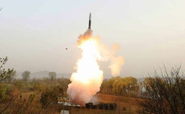تفاصيل جديدة في إطلاق كوريا الشمالية لصاروخ باليستي يفوق سرعة الصوت أخبار العالم الوطن