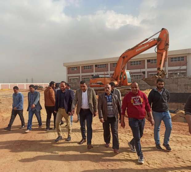 نائب رئيس «المجتمعات العمرانية» يتفقد مشروع محطة رفع المياه في مدينة بدر -  أخبار مصر - الوطن