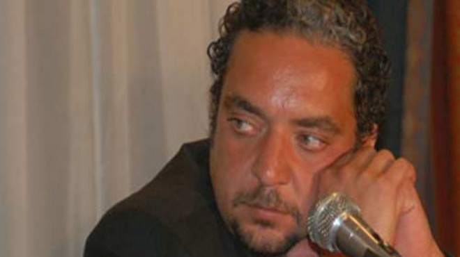 أحمد نادر جلال يستعد لتصوير حملة لدعوة المصريين للتصويت على الدستور
