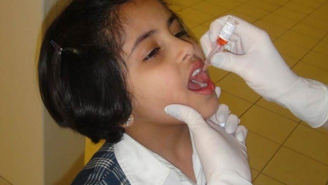 تطعيم ١٤ مليون طفل ضد مرض شلل الأطفال 