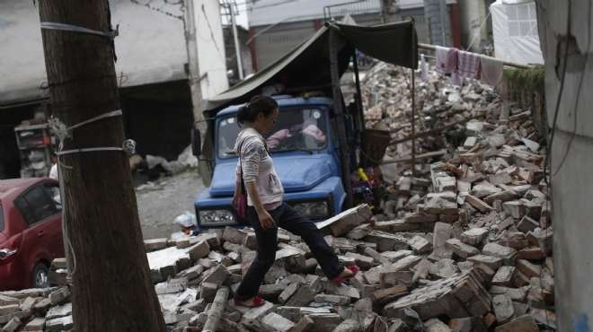 إصابة 25 في زلزال ضرب مقاطعة 