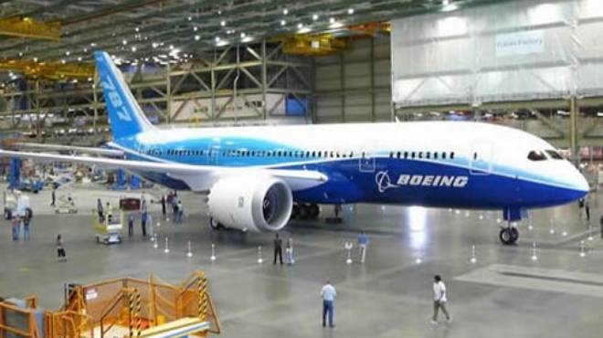  الخطوط الجوية القطرية مهتمة بالاستثمار في شركة هندية