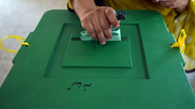  إجراء انتخابات التجديد النصفي لمجلس نقابة التشكيليين في 16 نوفمبر 