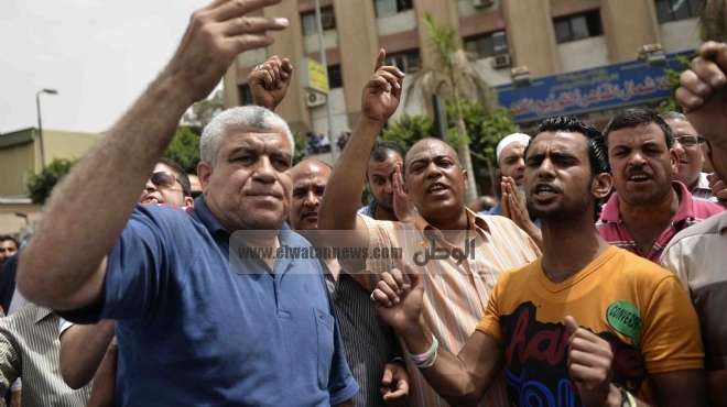  فرض حظر التعامل على إحدى شركات إلحاق العمالة المصرية بالخارج