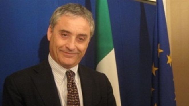 سفير إيطاليا بالقاهرة: نتابع عن كثب ما يحدث في مصر