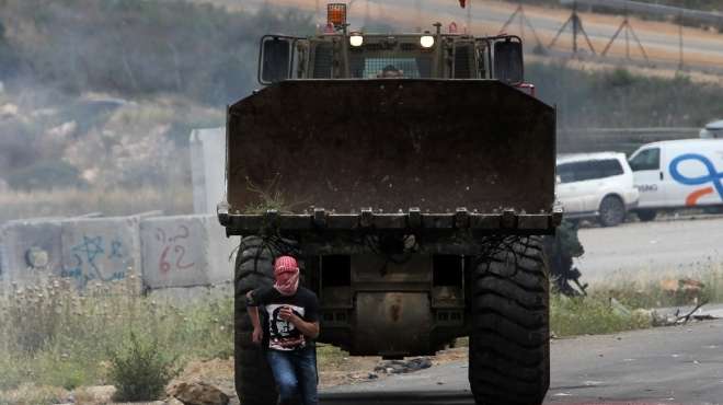 الاتحاد العام لنقابات عمال فلسطين يعلن وفاة عامل دهسته جرافة إسرائيلية