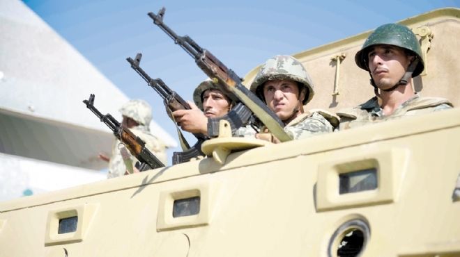 عاجل| القوات المسلحة تعلن مقتل ضابط وإصابة 40 مجند في محاولة إرهابيين اقتحام 