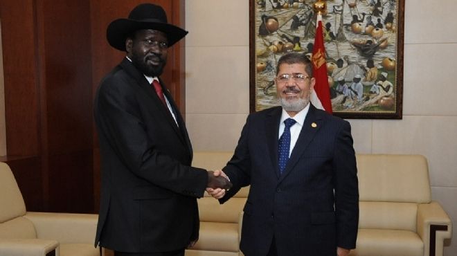  مرسي يلتقي سيلفا كير لدعم التعاون بين مصر وجنوب السودان 