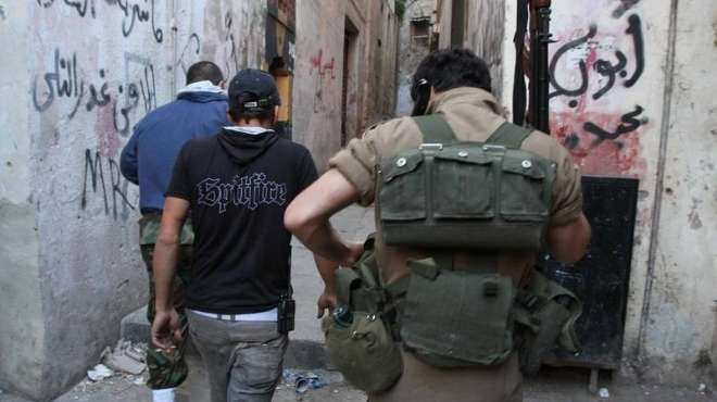  نواب مدينة طرابلس بشمال لبنان يطالبون بخطة أمنية تضع حدا للانفلات الأمني بالمدينة 