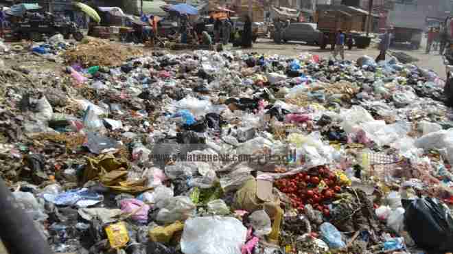  اللجنة القانونية لدعم نشطاء وثوار المحلة تدشن حملة للنظافة وإزاله النفايات 