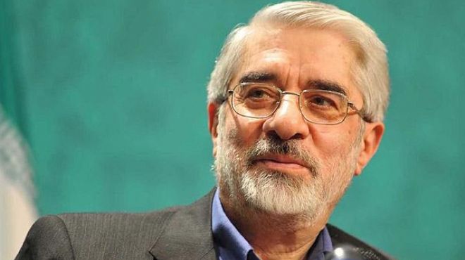 القضاء الإيراني يُبقي موسوي وكروبي قيد الإقامة الجبرية