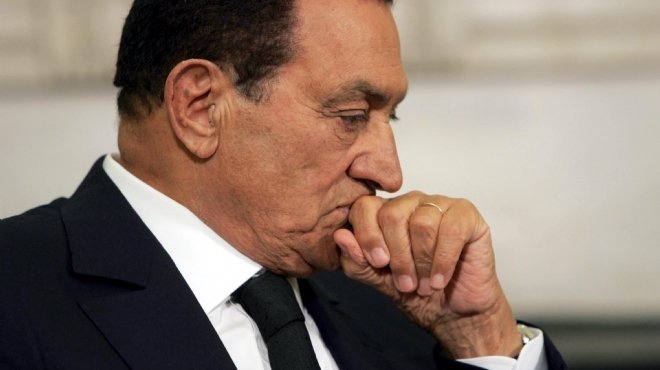 «مبارك» يُوثق وقائع قتل المتظاهرين فى عهد «مرسى» لإثبات براءته