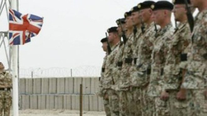  الجنود البريطانيون المنتحرون أكثر من المقتولين فى أفغانستان 