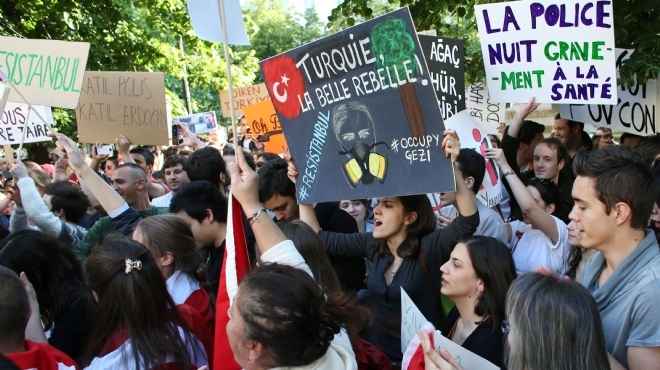  توقيف فرنسيتين وقبرصي في تظاهرات تركيا 