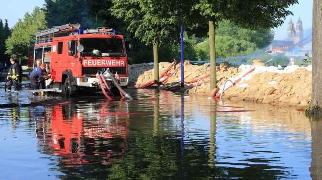 إخلاء أربع قرى بعد انهيار سد في ألمانيا بسبب الفيضانات