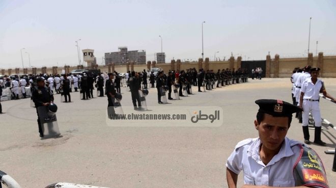 الهدوء يسود محيط أكاديمية الشرطة مع انعقاد ثالث جلسات محاكمة مبارك