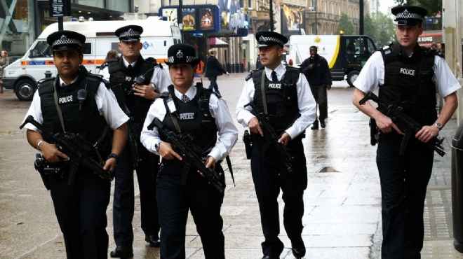 شرطة لندن تعتقل 4 أشخاص في حملة لمكافحة الإرهاب