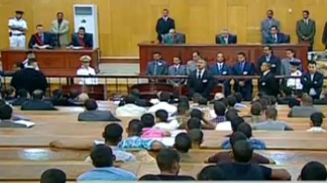  استئناف وقائع جلسة محاكمة مبارك ونجليه والعادلي في قضية قتل المتظاهرين 