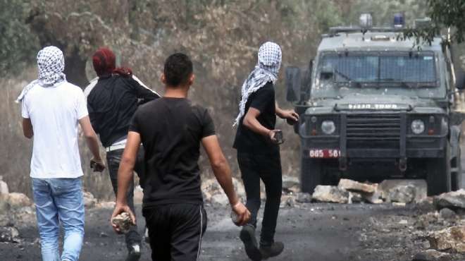 عاجل| اندلاع مواجهات بين فلسطينيين وقوات الاحتلال في 