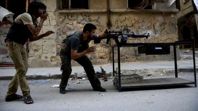  القوات النظامية السورية تجدد قصف أحياء في دمشق 