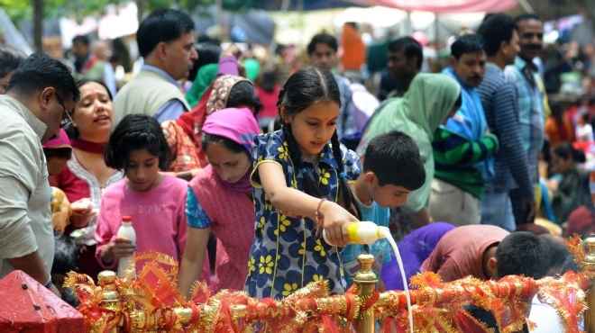 مقتل 27 هنديا إثر تدافع الحضور في مهرجان هندوسي