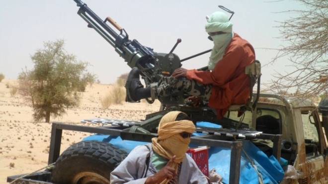 مالي توقع اتفاقا مع متمردي الطوارق الانفصاليين