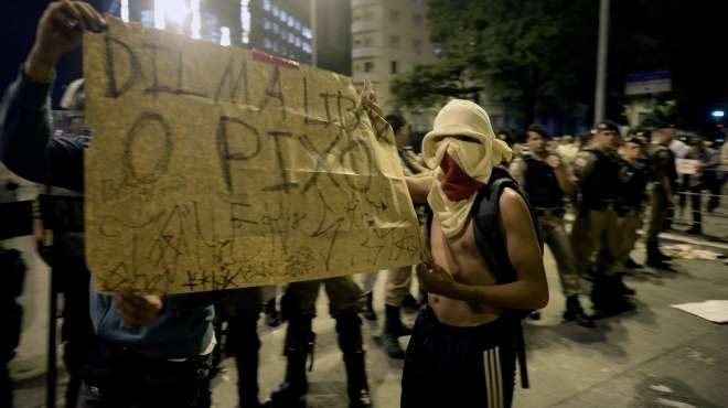 بالصور| استمرار احتجاجات البرازيل على الرغم من وعود 