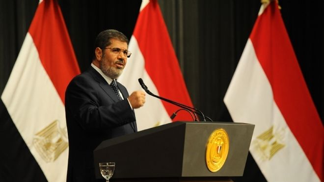  الأناضول: مرسي يتلقى مقترحا بتولي وزير الدفاع رئاسة حكومة مؤقتة فورا