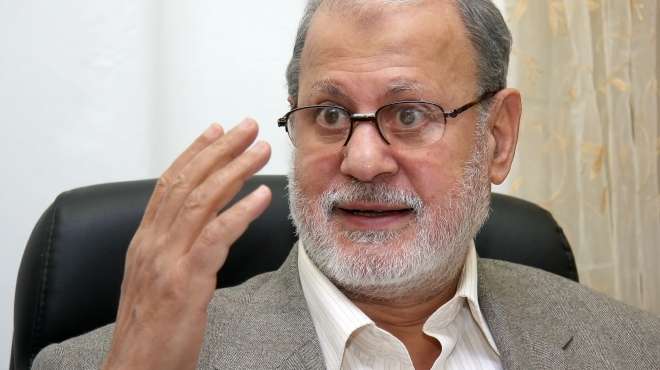 محمد حبيب يرصد رحلة صعود «مرسى» (1): اخترته رئيساً للكتلة البرلمانية.. و«المرشد» عنفنى على ذلك