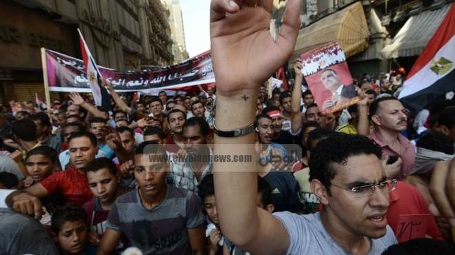  انضمام مسيرتي السيدة زينب وحلوان للتوجه إلى ميدان التحرير 