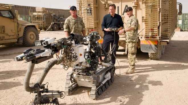 القوات البريطانية تعلن الانسحاب من 3 قواعد في أفغانستان