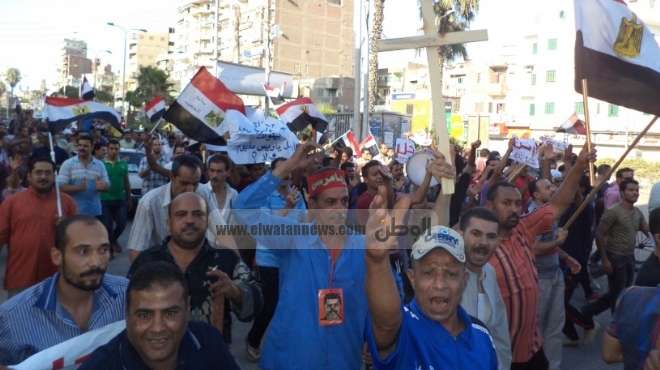  مسيرة شبرا ترفع لافتة تطالب بطرد السفيرة الأمريكية لدعمها 