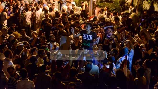 أنصار الإخوان ينظمون مسيرة ليلية في عرب غنيم بحلوان