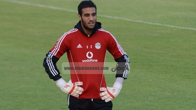 الشناوي ينضم لتدريبات المصري بعد عودته من الإصابة