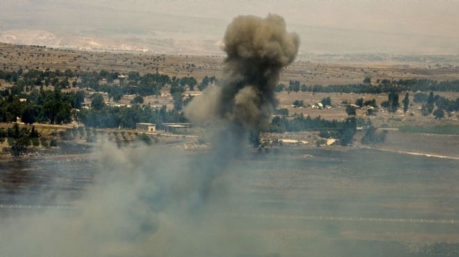انفجارات في قاعدة للدفاع الجوي في اللاذقية غرب سوريا